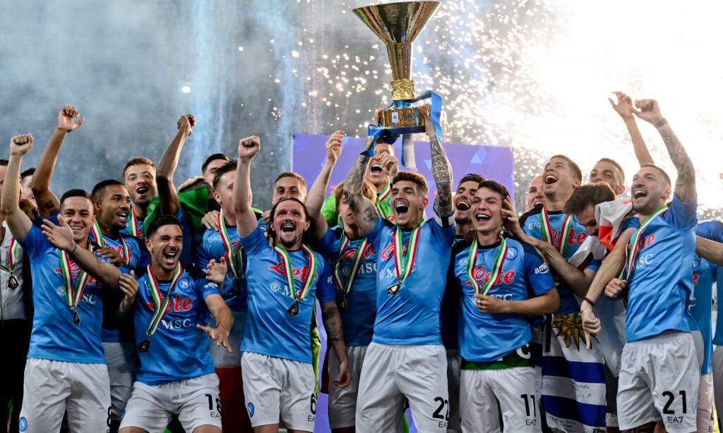 Perayaan Napoli saat meraih Scudetto